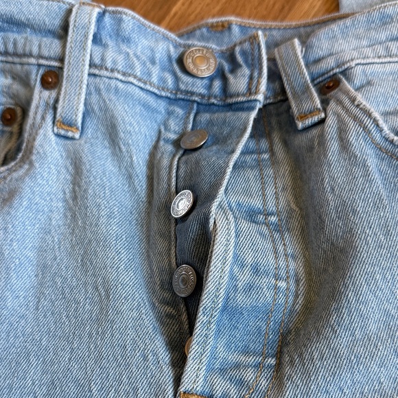 Levi’s 501 S Skinny Raw Hem Button Fly Light Blue Frayed Jeans w28 l28 - Picture 2 of 9